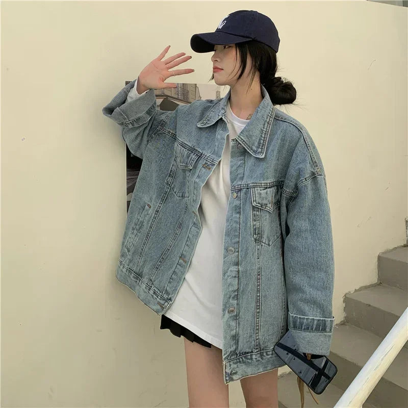 Jean Jackets Female 2025 New High Street Fashion Oversized Denim Jacket Women Korean Loose Long Sleeve Button Down